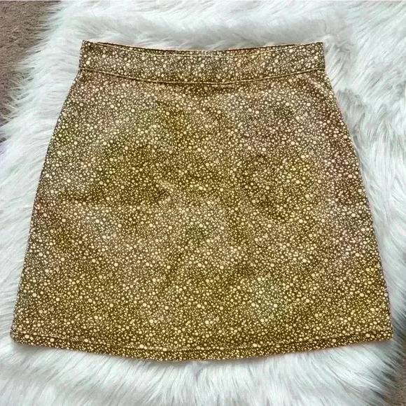 Kimchi Blue Floral Button Front Mini Skirt 4 - Picture 2 of 3